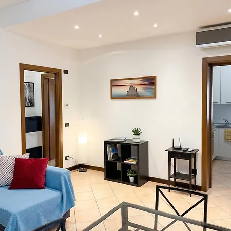 Memy'S House By Desenzanoloft With Garden And Mini Pool Apartment Sirmione