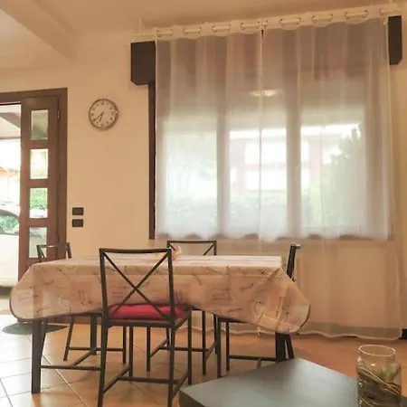 Memy's House Trilocale Con Giardino Apartment